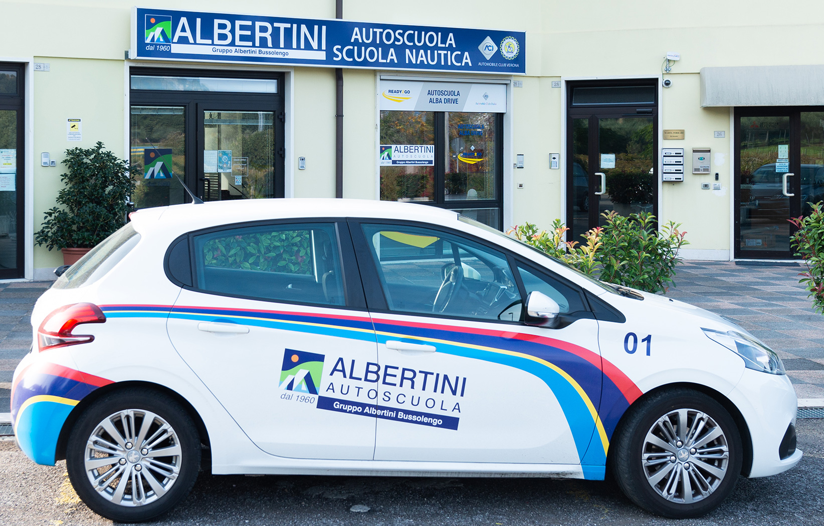 auto, albertini autoscuola patenti, patenti nautiche